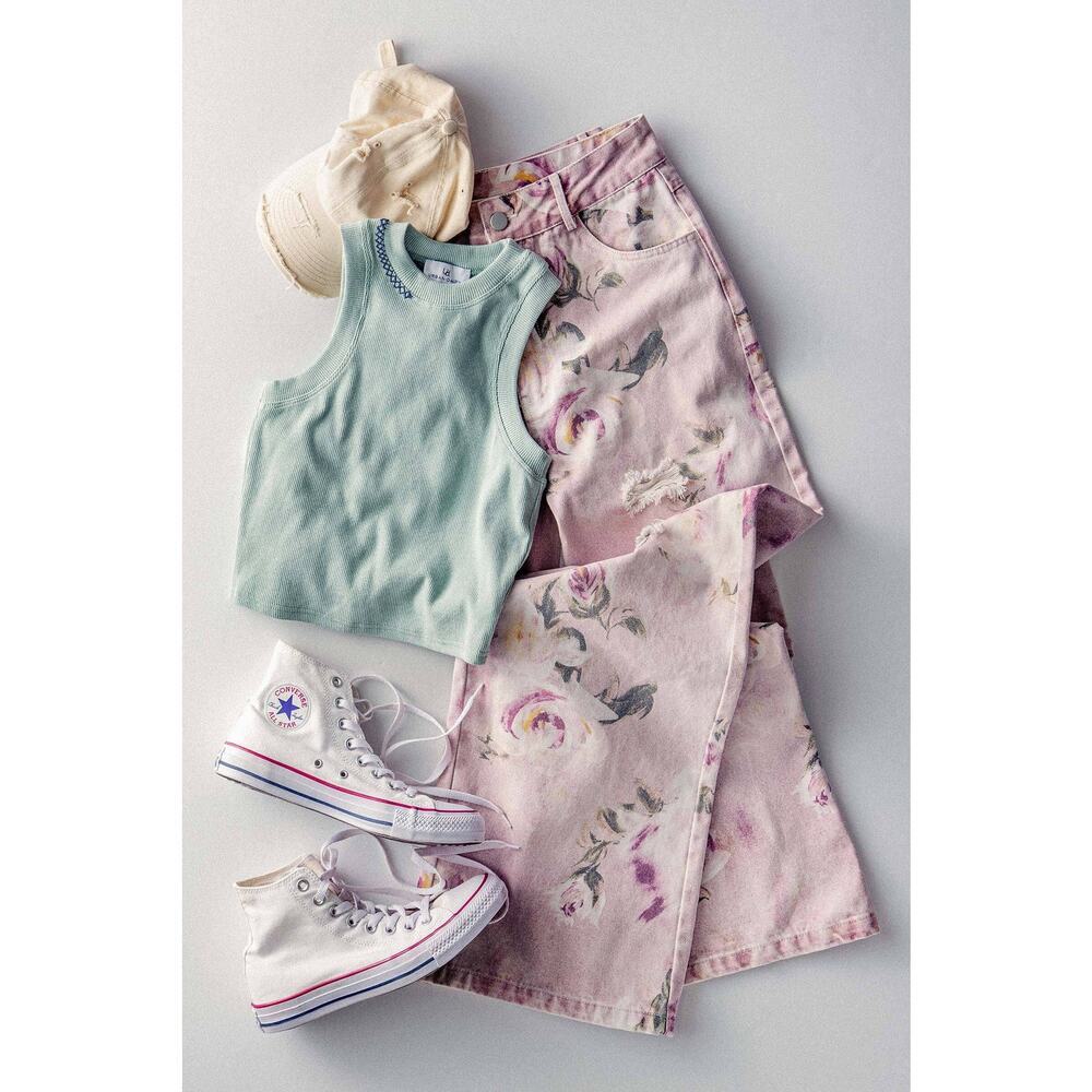 Urban Daizy Romantic Rose Print High-Rise Denim Pants - Picture 10 of 10